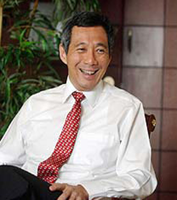 李显龙